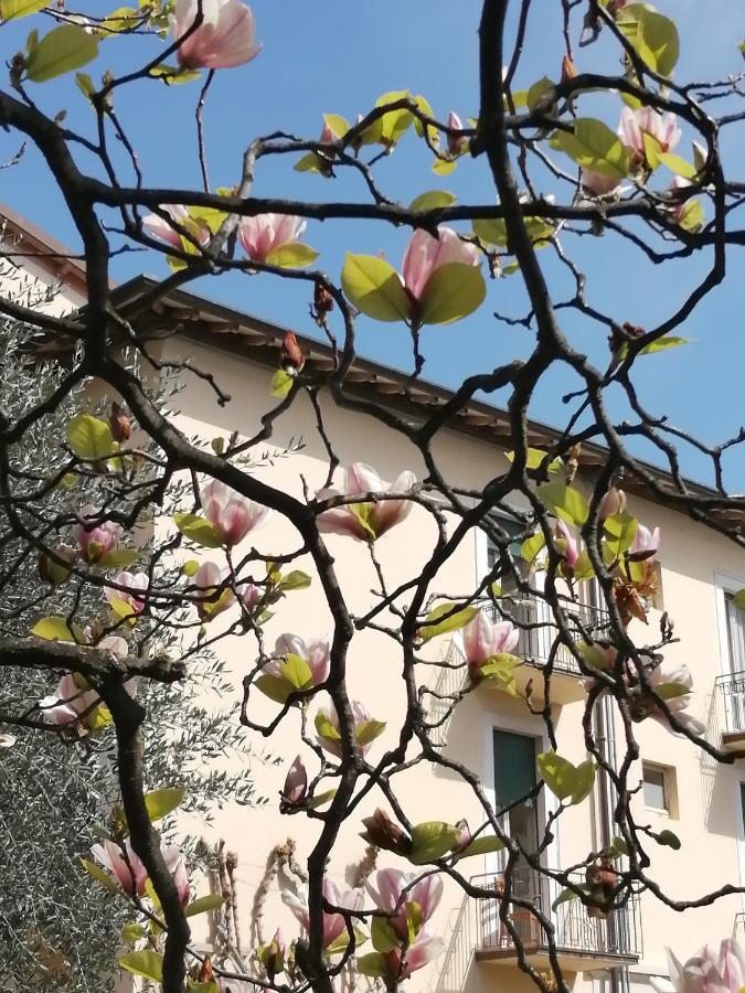 Ostello Delle Cartiere Toscolano-Maderno Exterior foto
